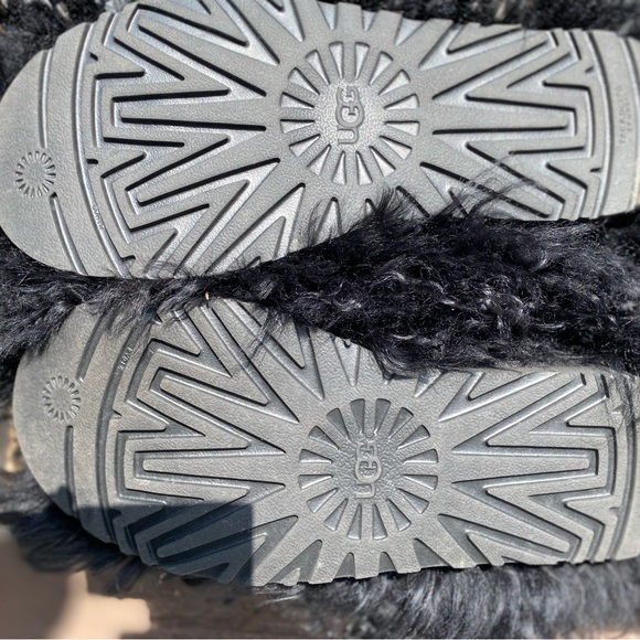 RARE!! UGG CLASSIC FLUFF MOMMA MONGOLIAN BLACK BOOTS US 8 /EU 39 / UK 6.5 - Picture 9 of 10